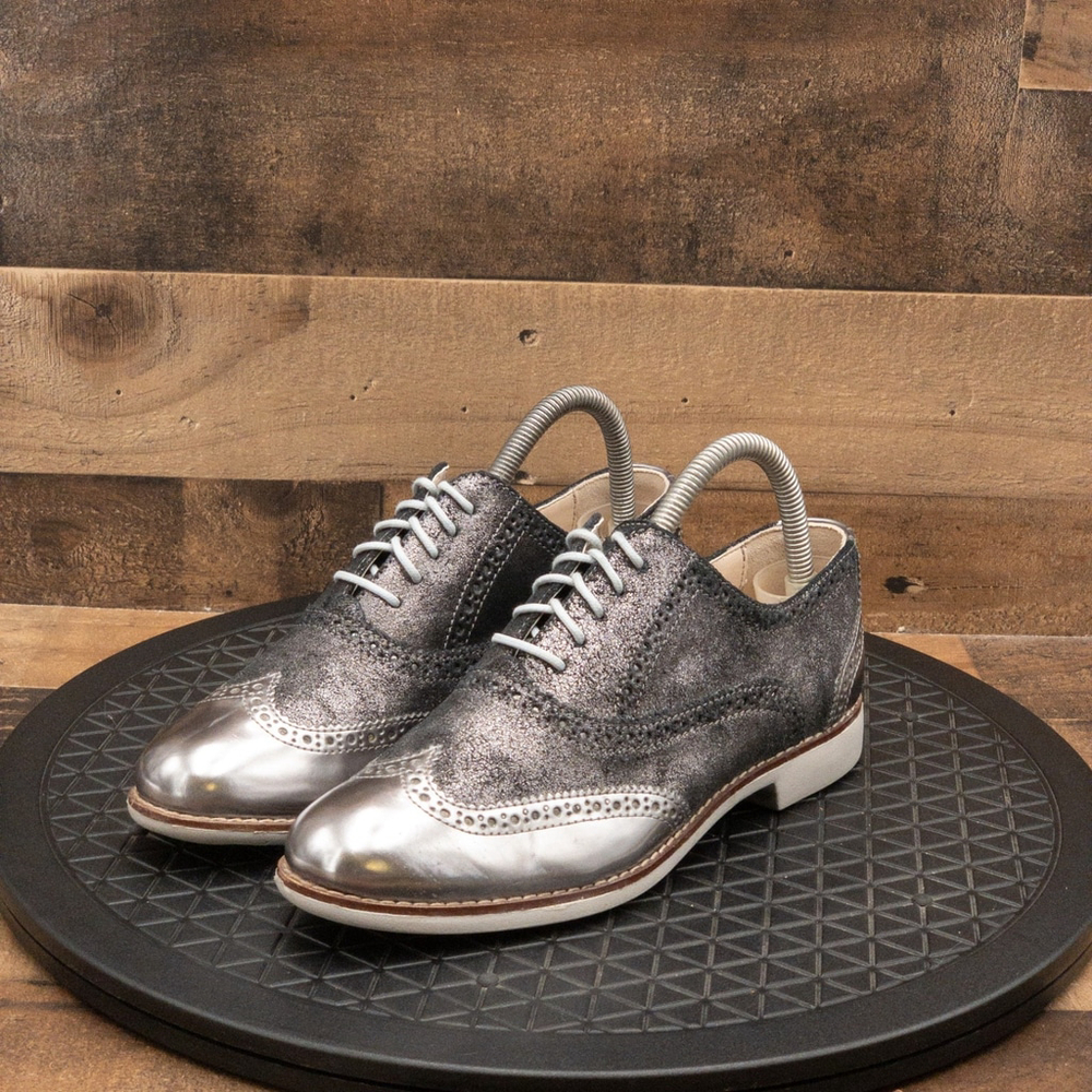 COLE HAAN ORIGINALGRAND WINGTIPS WOMENS SHOES SILVER METALLIC LACE UP SIZE 7B